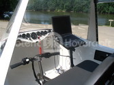 Photo hovercraft interior