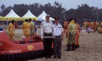 Neoteric President and Jong Jun Youn