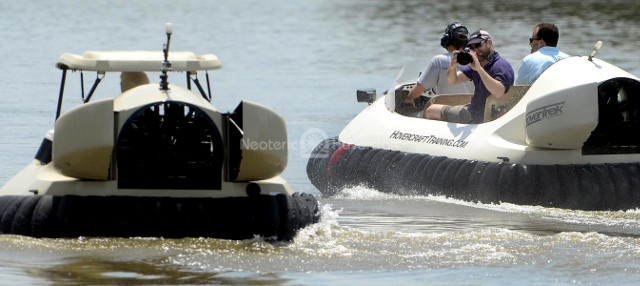 Bubba’s Hover BW1 replica manufactured by Neoteric Hovercraft