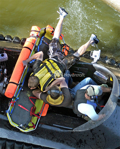 Photo First Response Team of America Neoteric Hovercraft water rescue