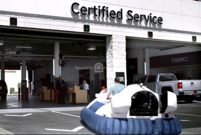 Photo Neoteric hovercraft GMC TV commercial General Motors Hovercraft video