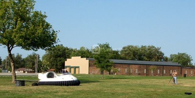 Image Neoteric Hovercraft sound testing