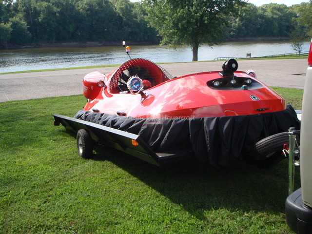 Image Rescue hovercraft trailer hover on hover off