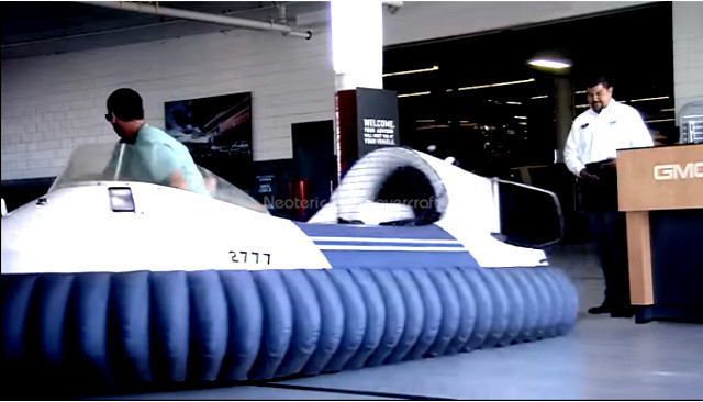 http://photos.neoterichovercraft.com/galleries/miscellaneous/Spotlight2/photos/gmc1.jpg