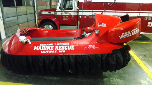 http://photos.neoterichovercraft.com/galleries/miscellaneous/spotlight/photos/conwaycraft1.jpg