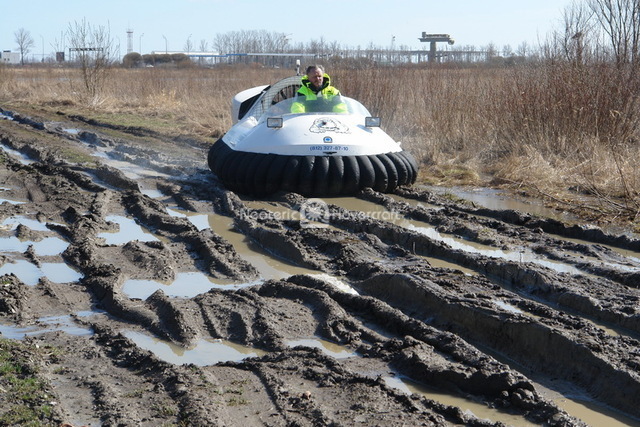 Hovercraft Demonstration for Russian Media