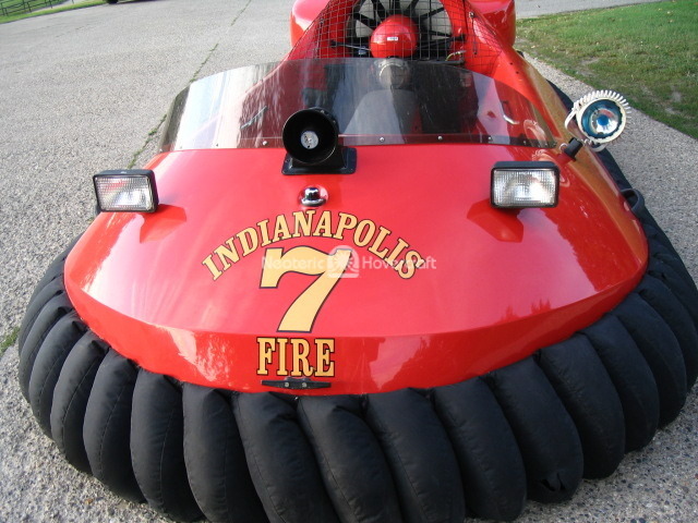 Indianapolis Fire Department rescue hovercraft image: Neoteric Hovercraft, Inc.