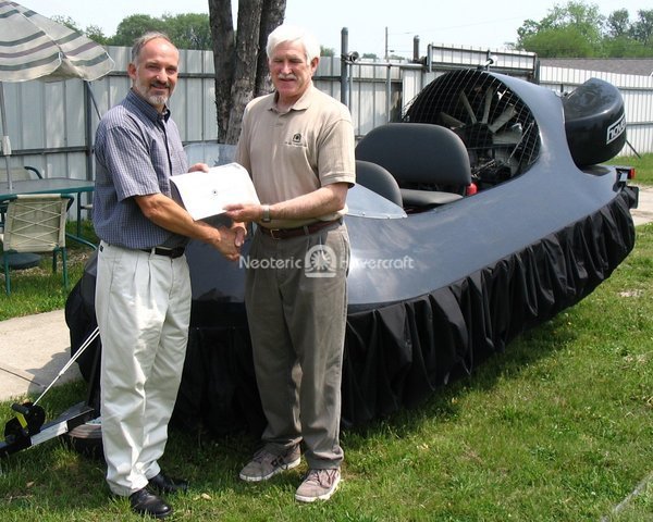 Hovercraft pilot training Robert Rossier, Mexico