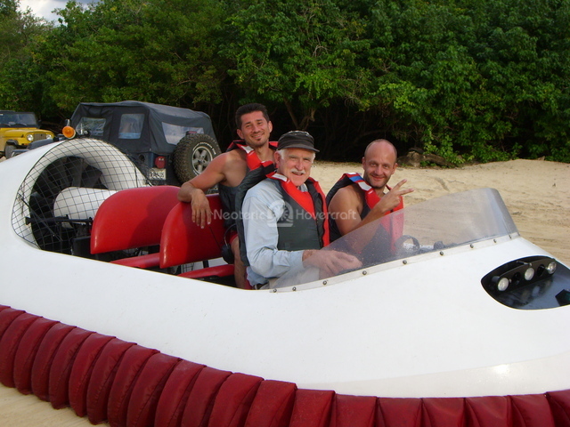 Image Commercial Hovercraft pilot training Punta Cana Dominican Republic
