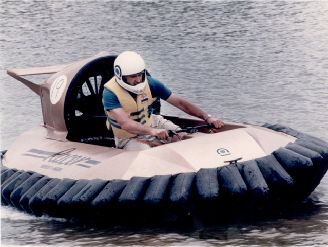 Hovercraft history Neoteric Racer
