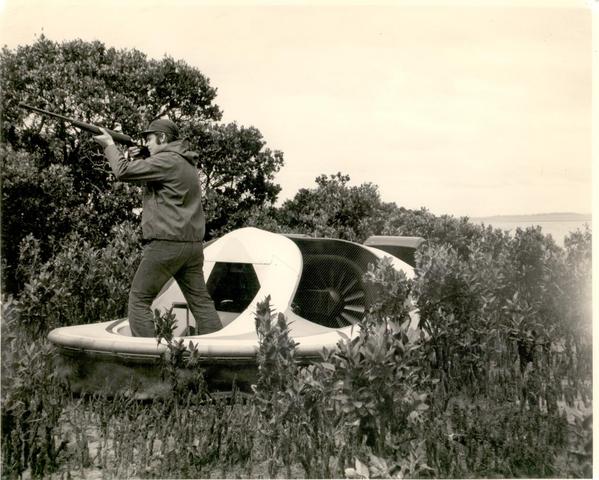 Neova 1 Hovercraft for duck hunting boat