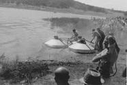 Hovercrafts racing history pictures